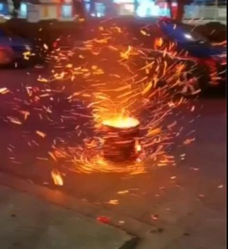 烧纸钱起旋风什么原理