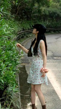 100张女人正面站立照片