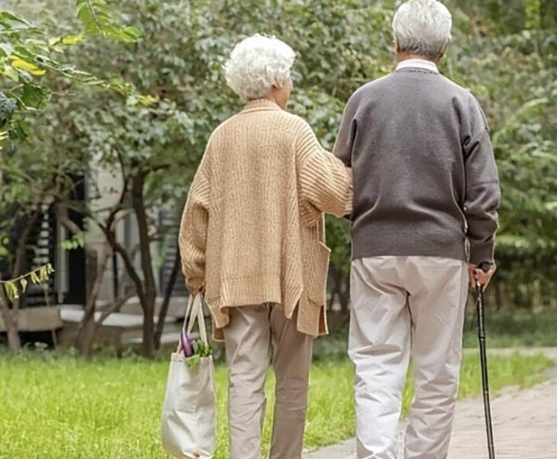 过了60岁以后走路要注意什么