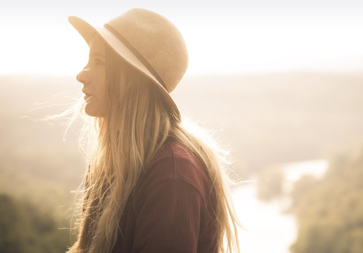 女人一旦出轨就会做三件事，怎样看出妻子外面有人