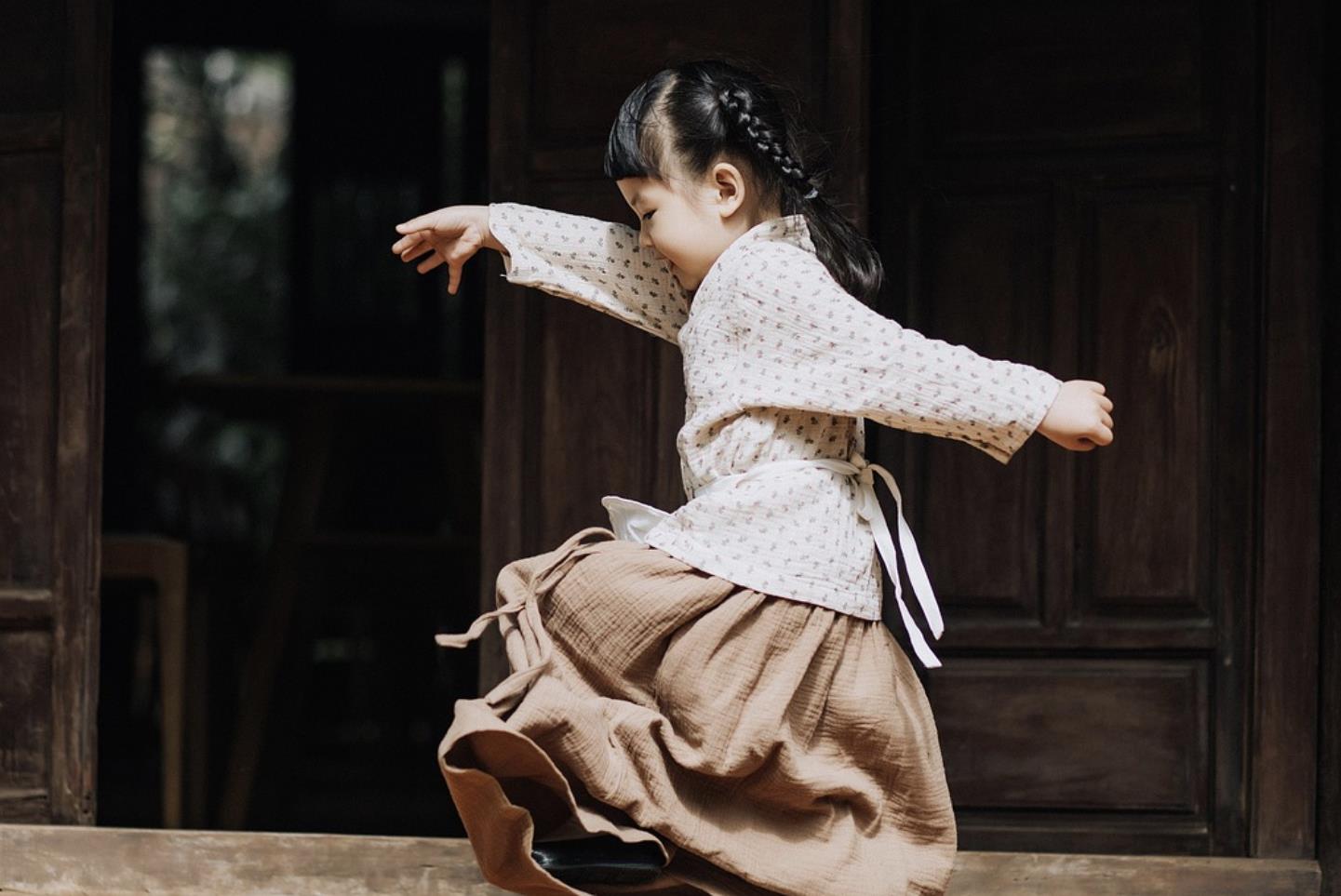 带三点水的名字,三点水最吉利的名字