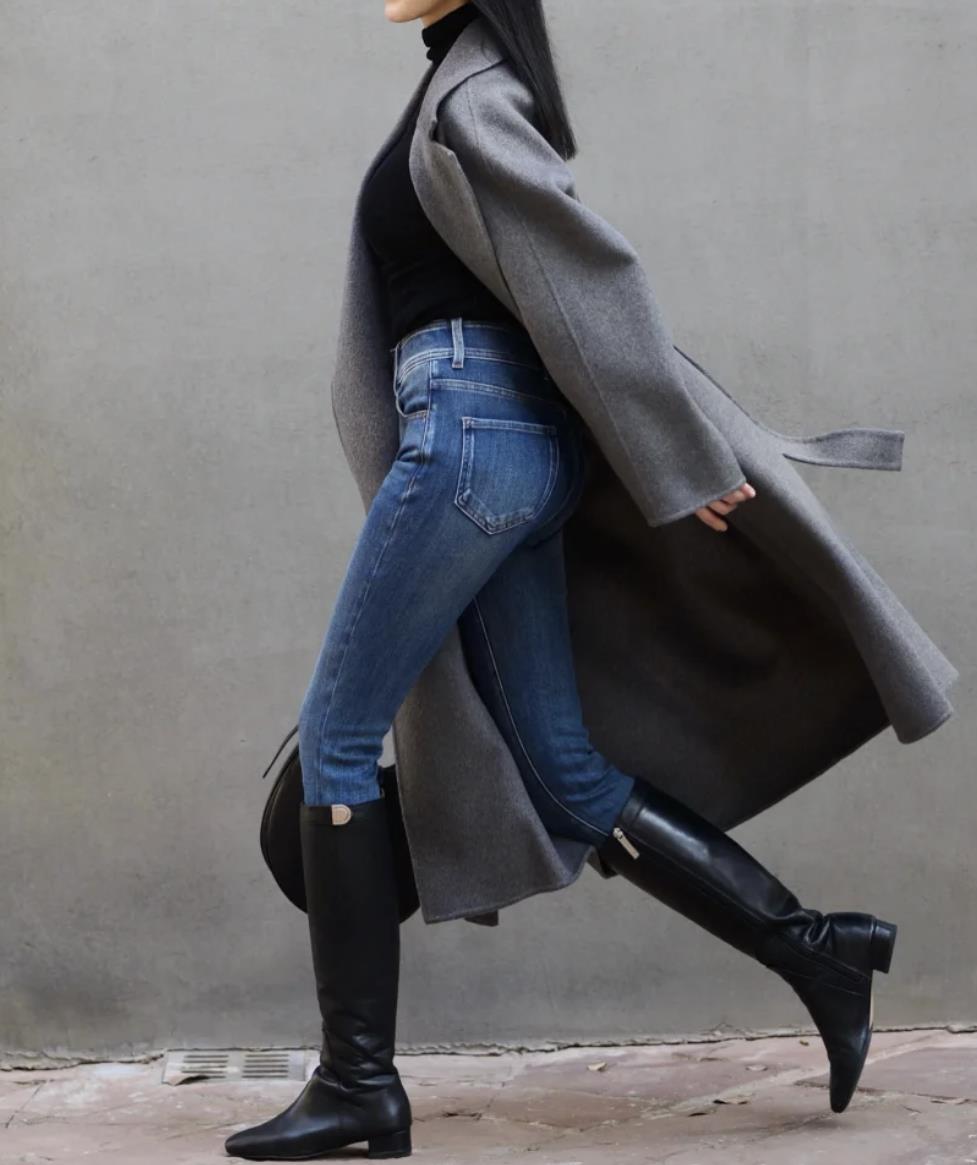 大衣配小脚牛仔裤还是直筒裤
