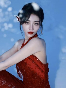 明艳动人的靓丽佳人美图分享