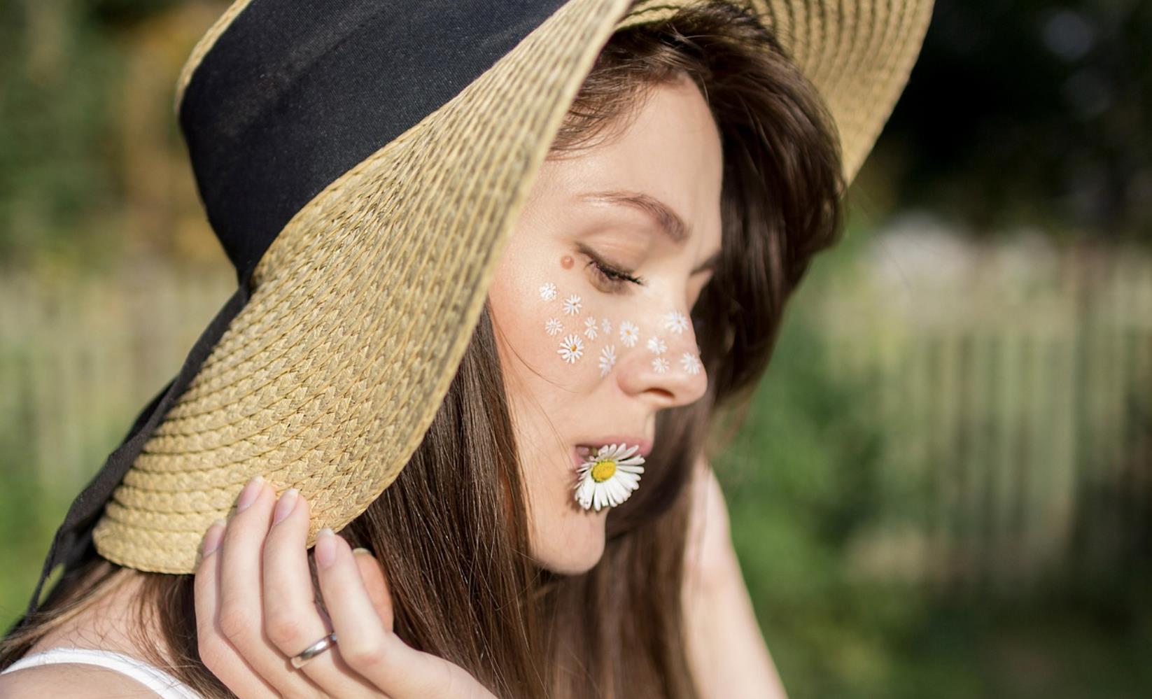 女人劈腿的十种征兆