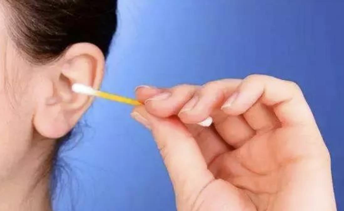 耳朵小且没耳垂的女人有什么说法,耳垂圆圆代表什么