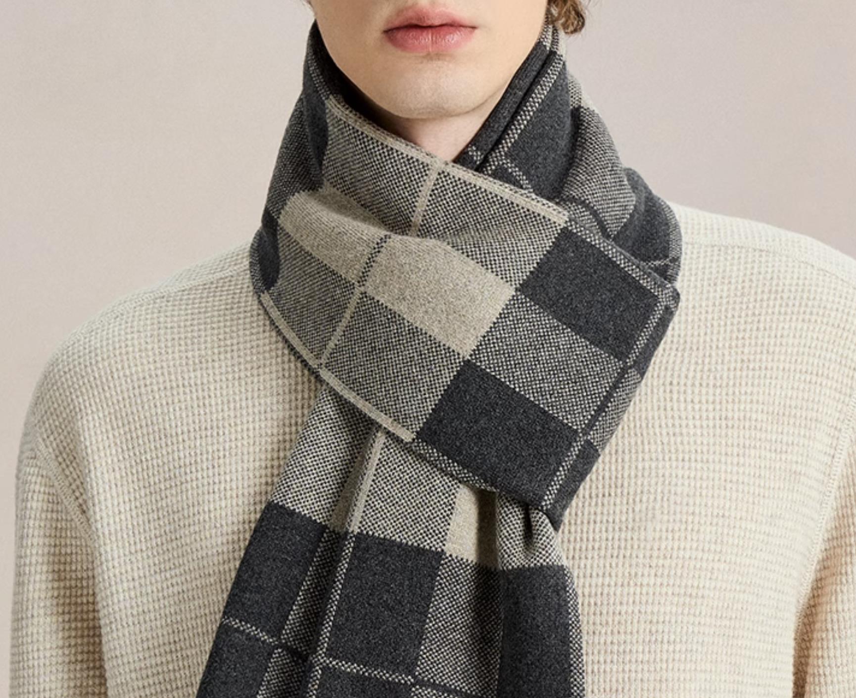 女孩第一次给男孩送礼物，女生第一次约会送礼物