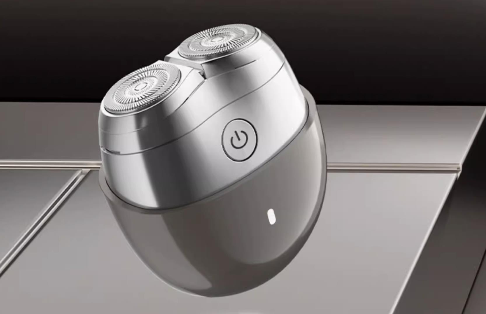 女孩第一次给男孩送礼物，女生第一次约会送礼物