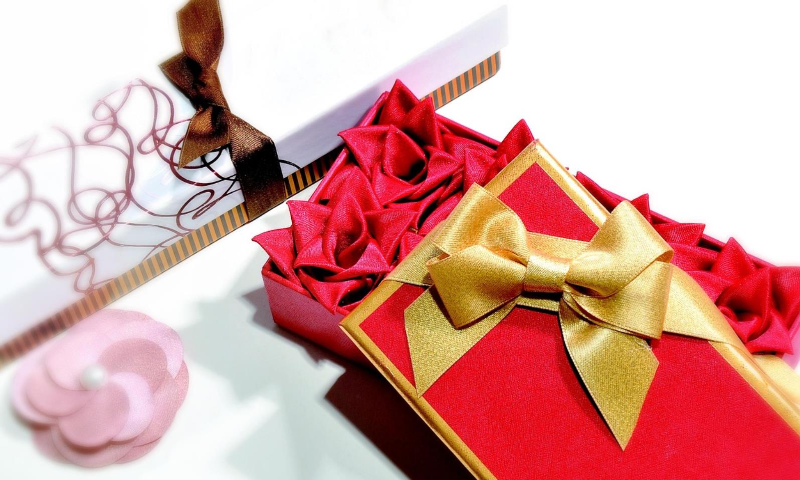 45至55岁情人节送礼物